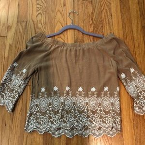 Off the shoulder Top -size Small/med